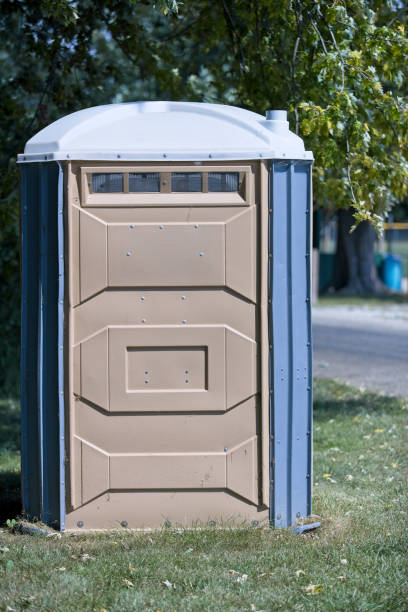 Portable Toilet Options We Offer in Sun City West, AZ